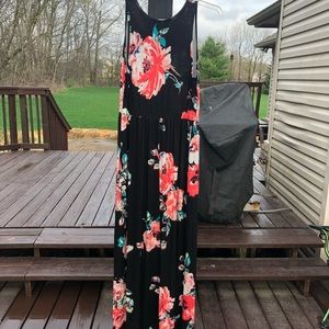 Women’s Maxi Dress WITH POCKETS